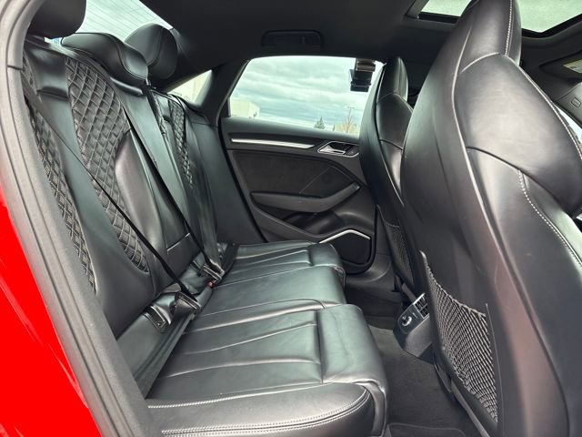 Used 2018 Audi RS 3 w/ Technology Package image 24