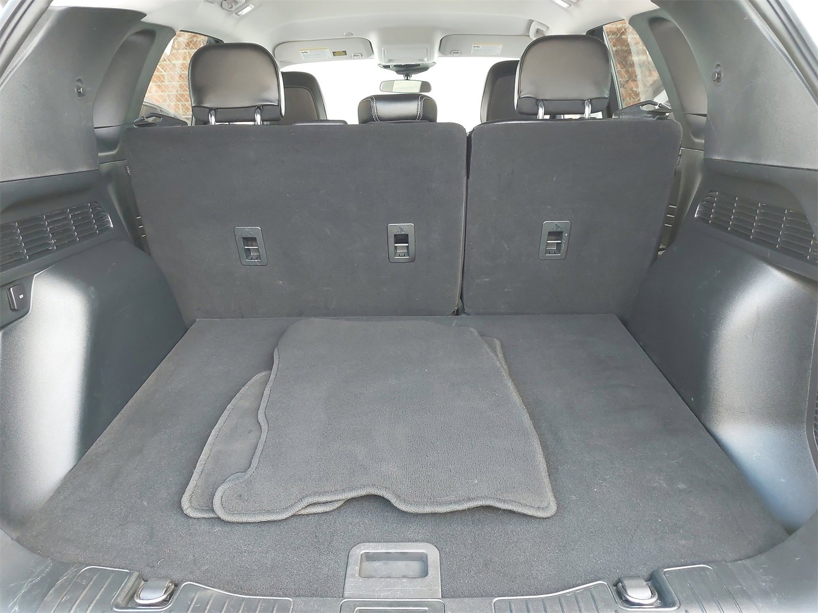 Used 2022 Ford Escape SEL image 12