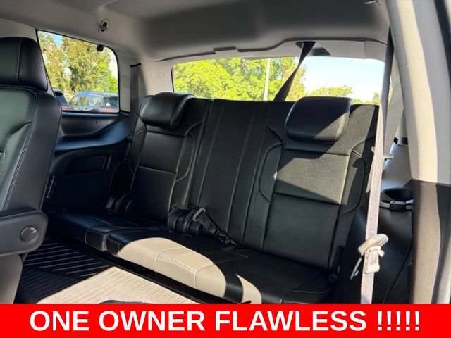 Used 2019 Chevrolet Tahoe LT w/ Luxury Package RWD image 16