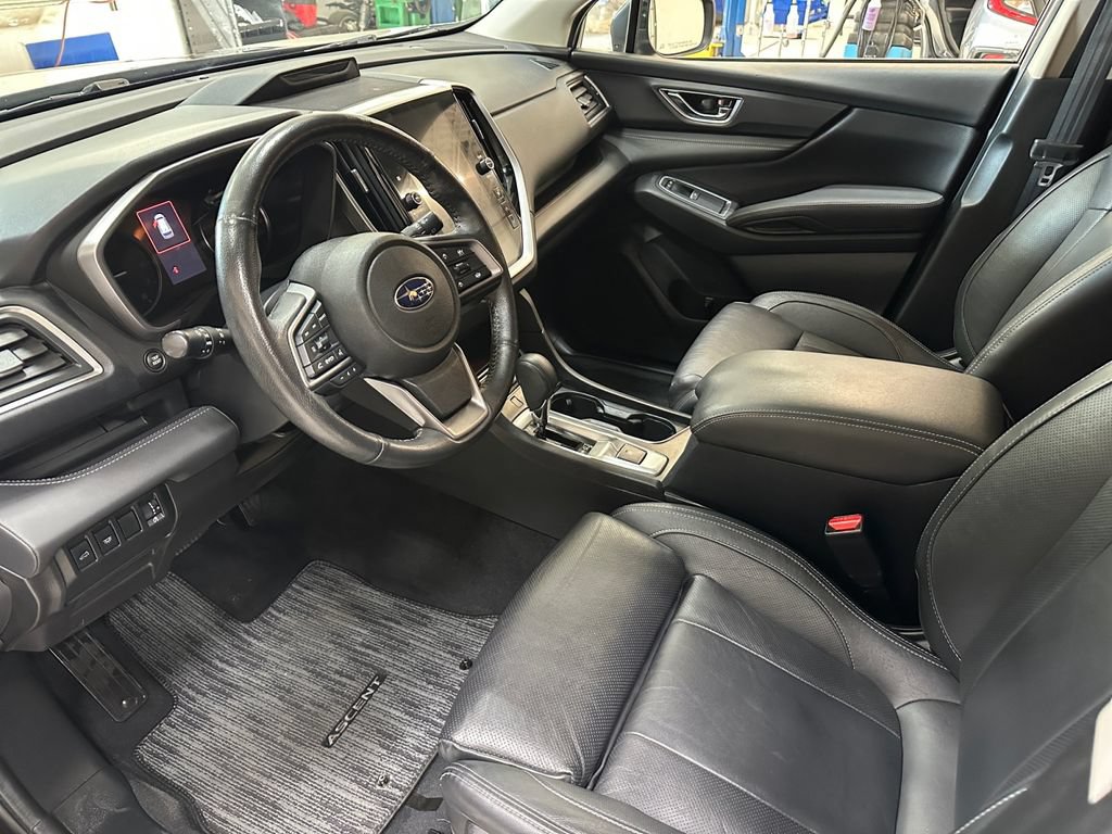 Used 2023 Subaru Ascent Limited AWD/4WD image 24