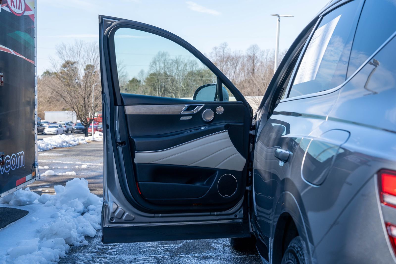 Used 2023 Genesis GV80 2.5T w/ Advanced Package image 15