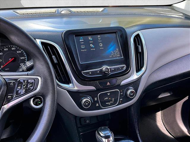 Used 2018 Chevrolet Equinox LS image 8