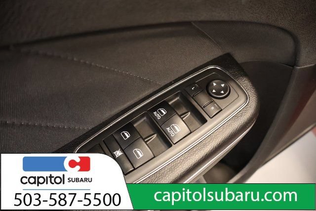 Used 2019 Dodge Charger R/T RWD image 12