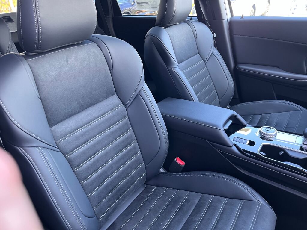 New 2025 Mitsubishi Outlander Trail Edition image 31