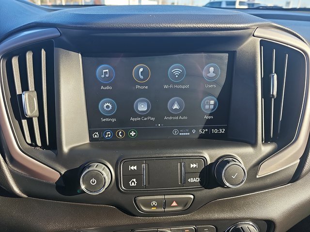 Used 2024 GMC Terrain AT4 w/ Tech Package image 21