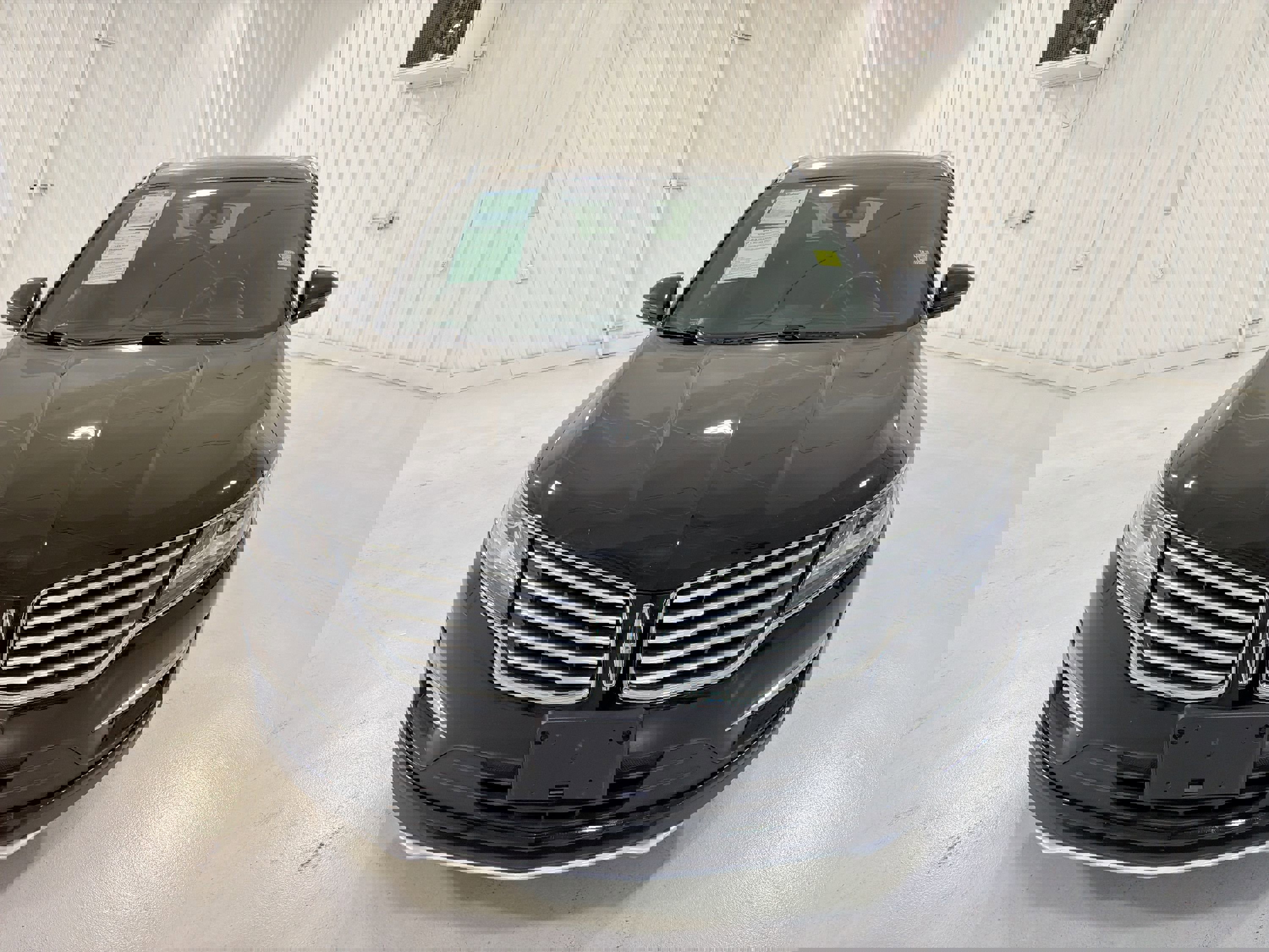 Used 2018 Lincoln MKC Select w/ Select Plus Package image 31