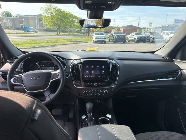 Used 2023 Chevrolet Traverse LT w/ Midnight/Sport Edition AWD/4WD image 34