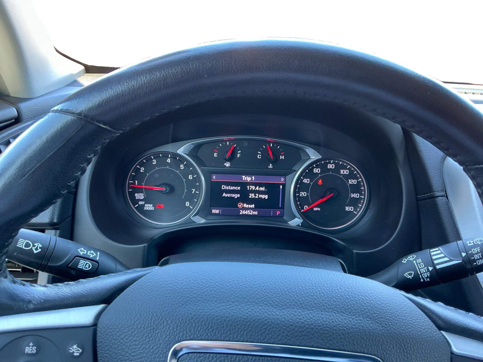 Used 2022 GMC Terrain SLT image 13