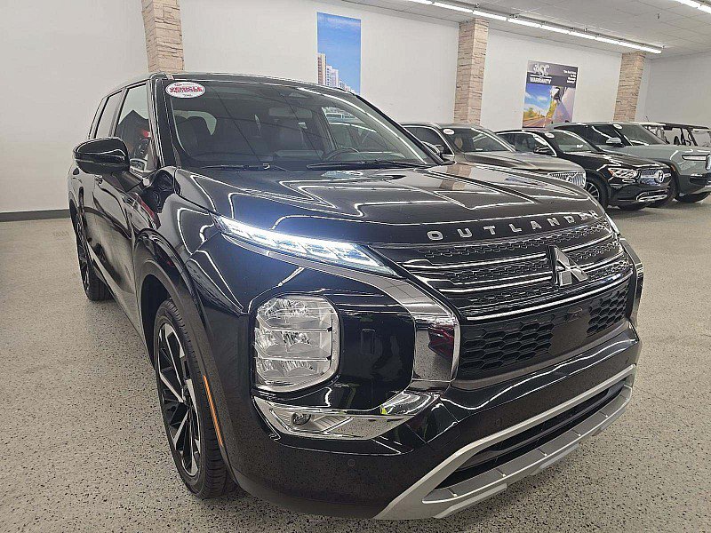 Used 2022 Mitsubishi Outlander SE AWD/4WD image 4