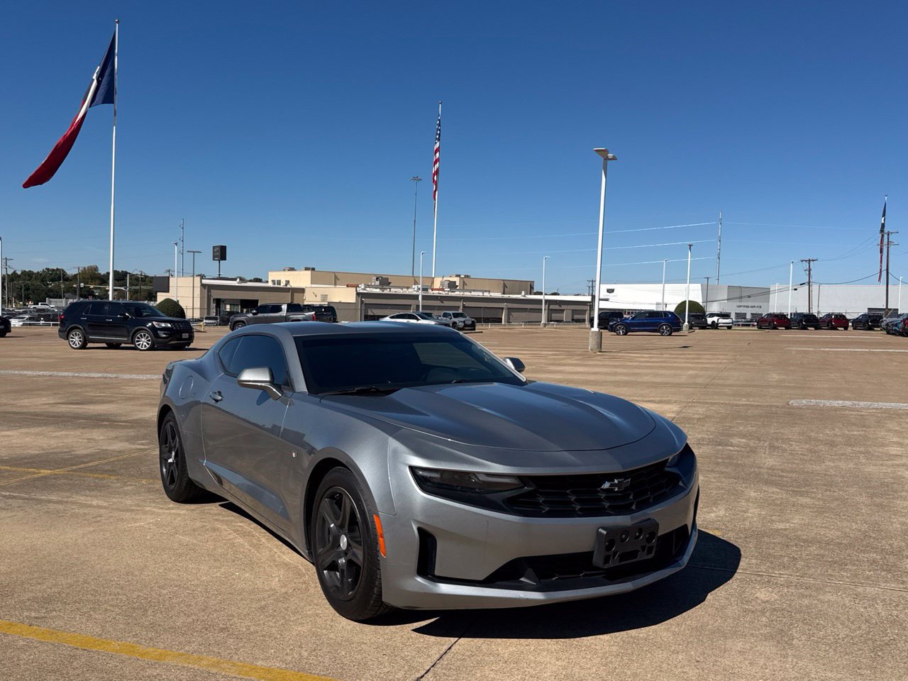 Used 2023 Chevrolet Camaro LT RWD image 1