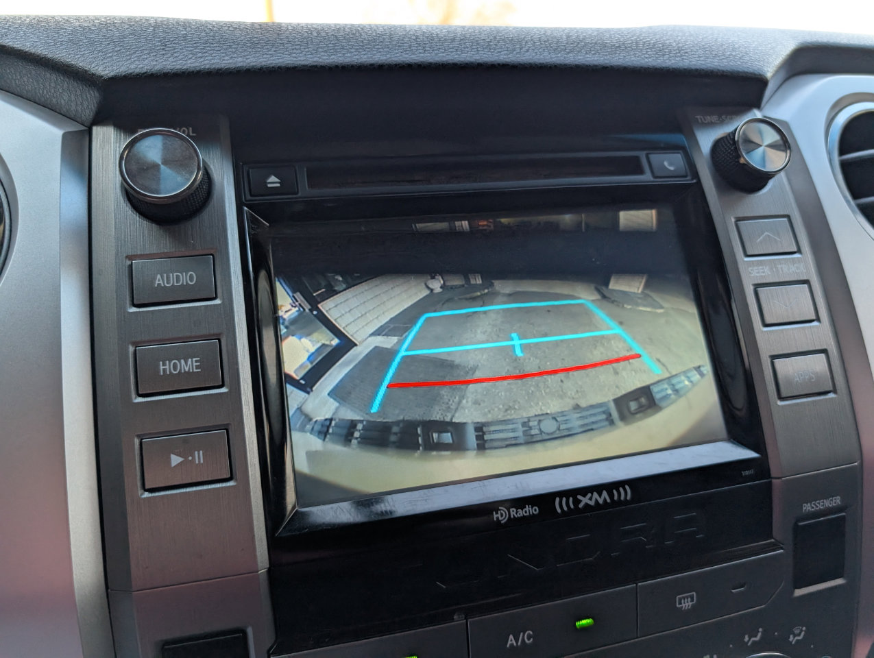 Used 2017 Toyota Tundra SR5 w/ SR5 Upgrade Package image 17