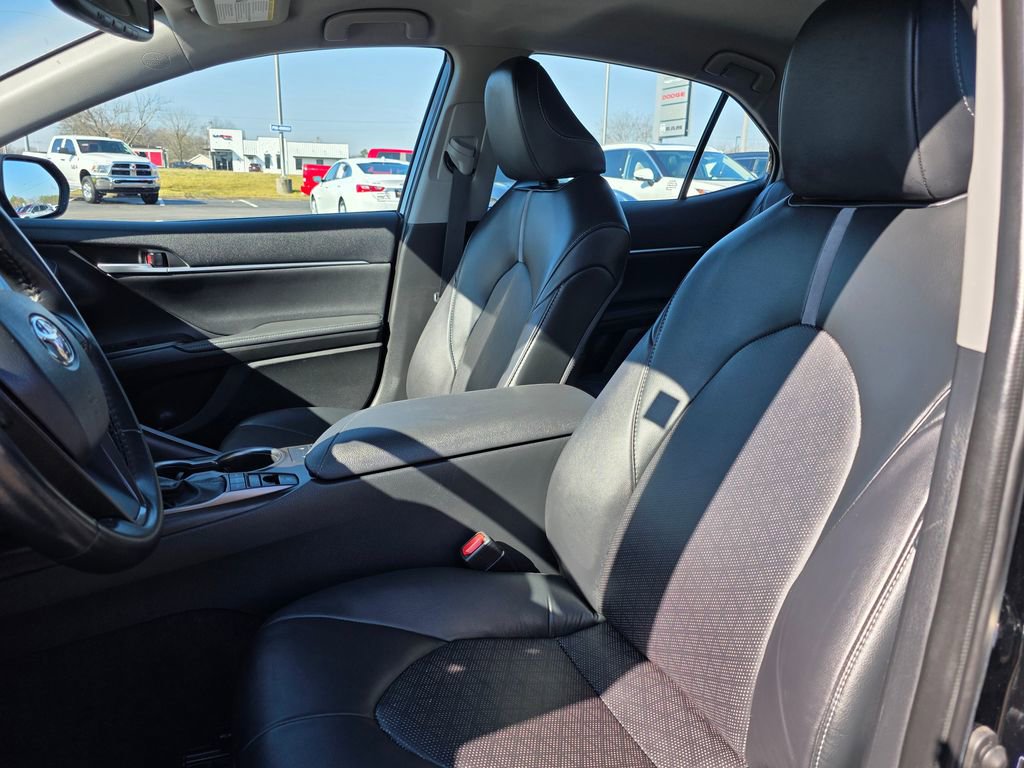 Used 2024 Toyota Camry XSE image 10