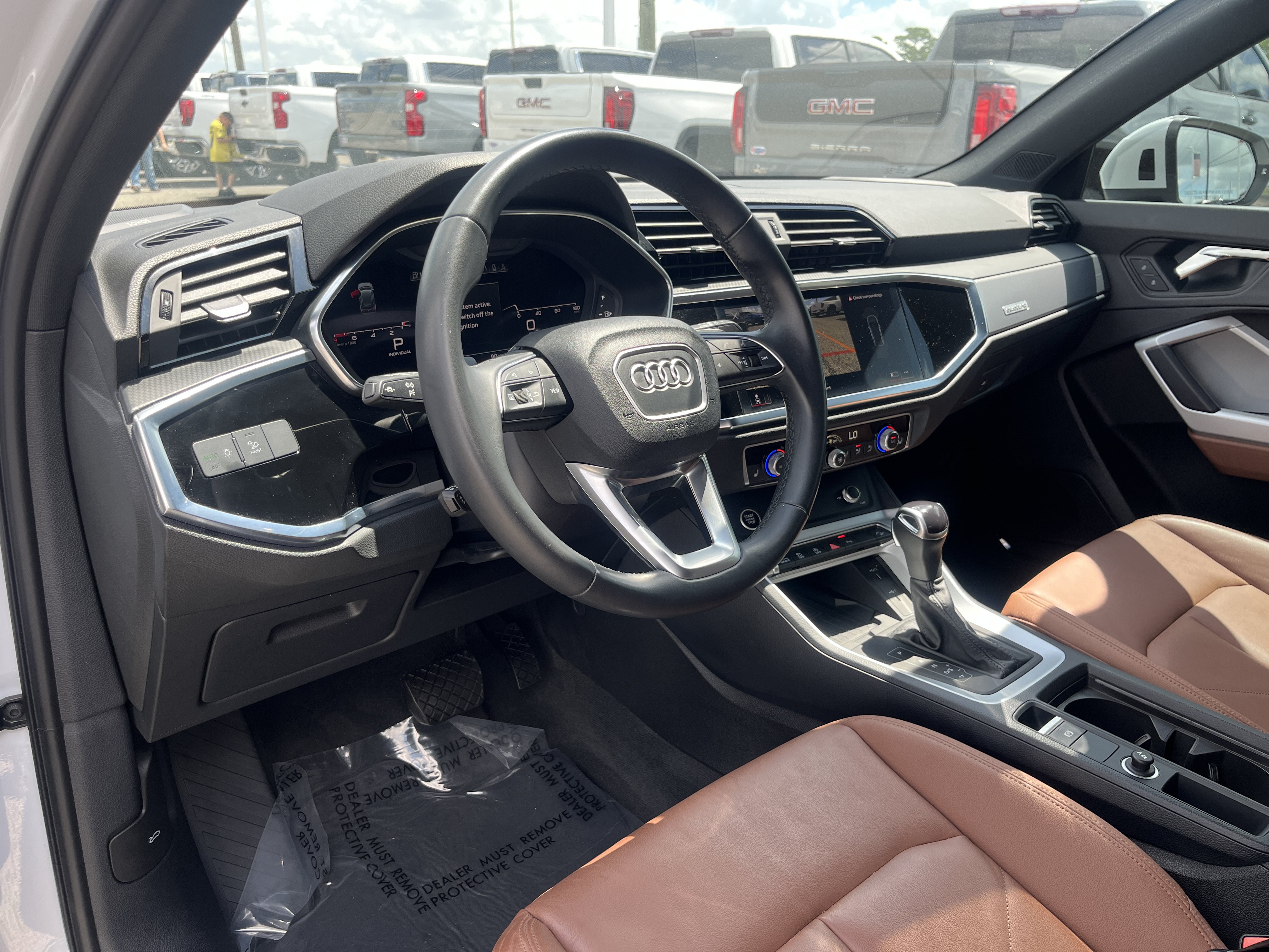 Used 2023 Audi Q3 2.0T Premium Plus AWD/4WD image 13