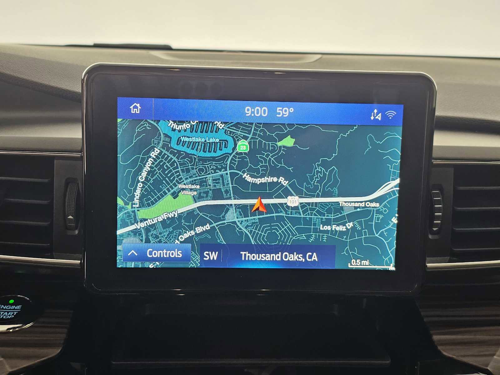 Used 2021 Ford Explorer Limited image 26