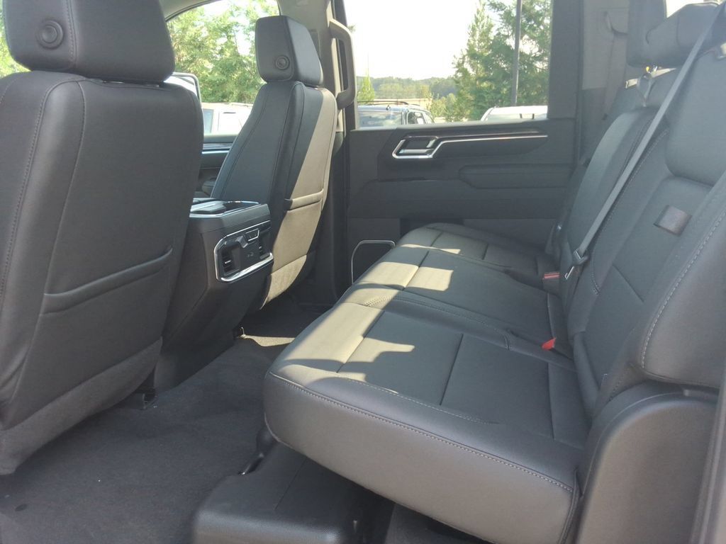 New 2026 Chevrolet Silverado 2500 LTZ w/ LTZ Plus Package AWD/4WD image 22