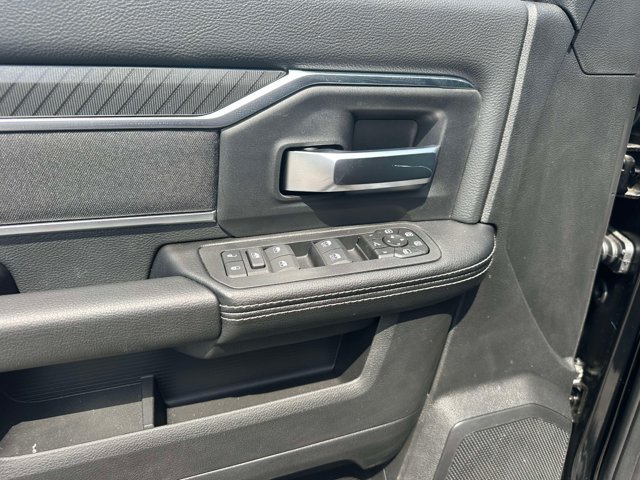 New 2026 RAM 3500 Big Horn AWD/4WD image 19