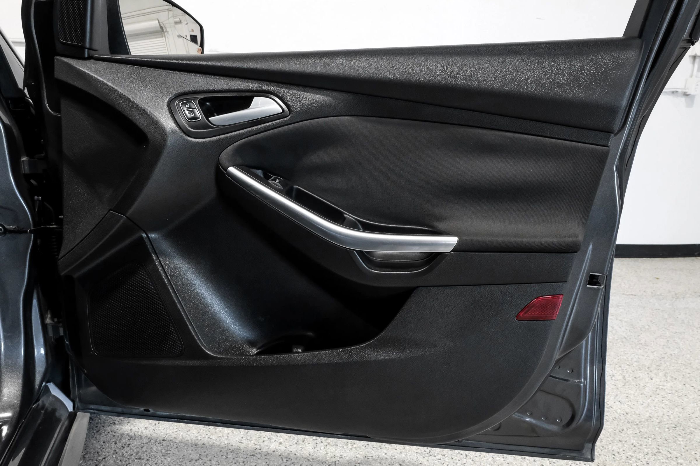 Used 2015 Ford Focus ST w/ Equipment Group 401A image 54