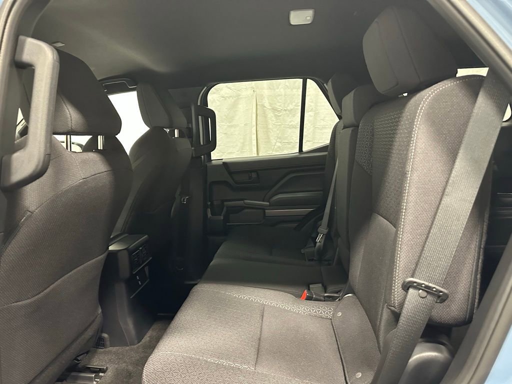 Used 2025 Toyota 4Runner SR5 image 46