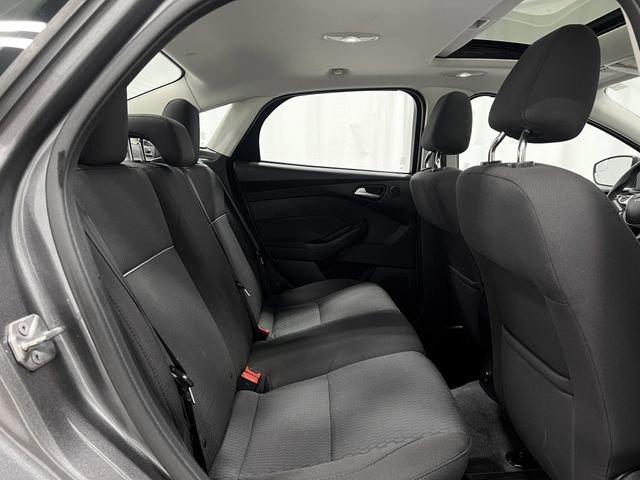 Used 2012 Ford Focus SEL image 28