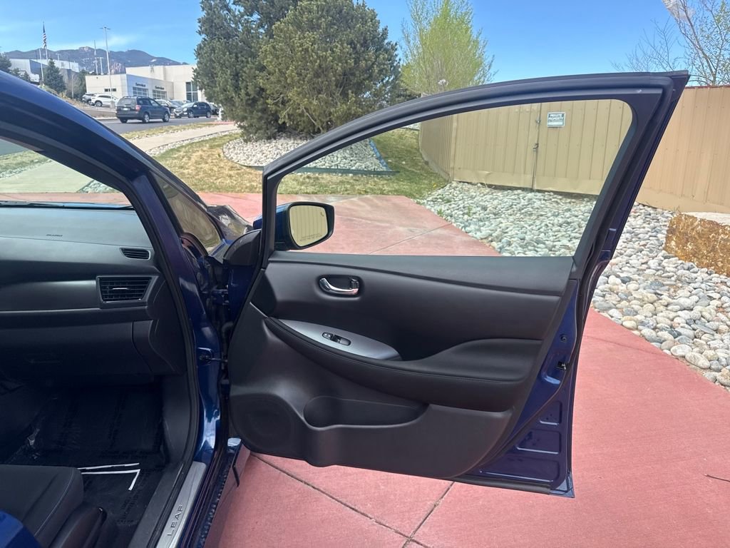 Used 2023 Nissan Leaf S w/ Protection Package image 24