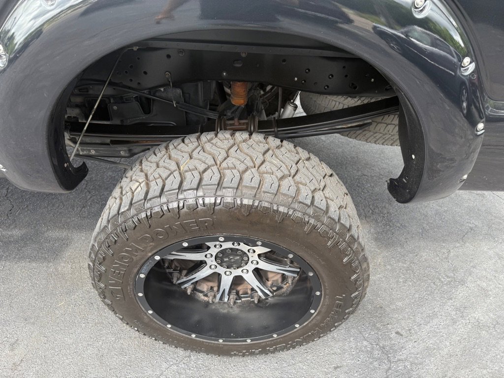 Used 2015 Ford F250 Platinum w/ FX4 Off-Road Package image 30