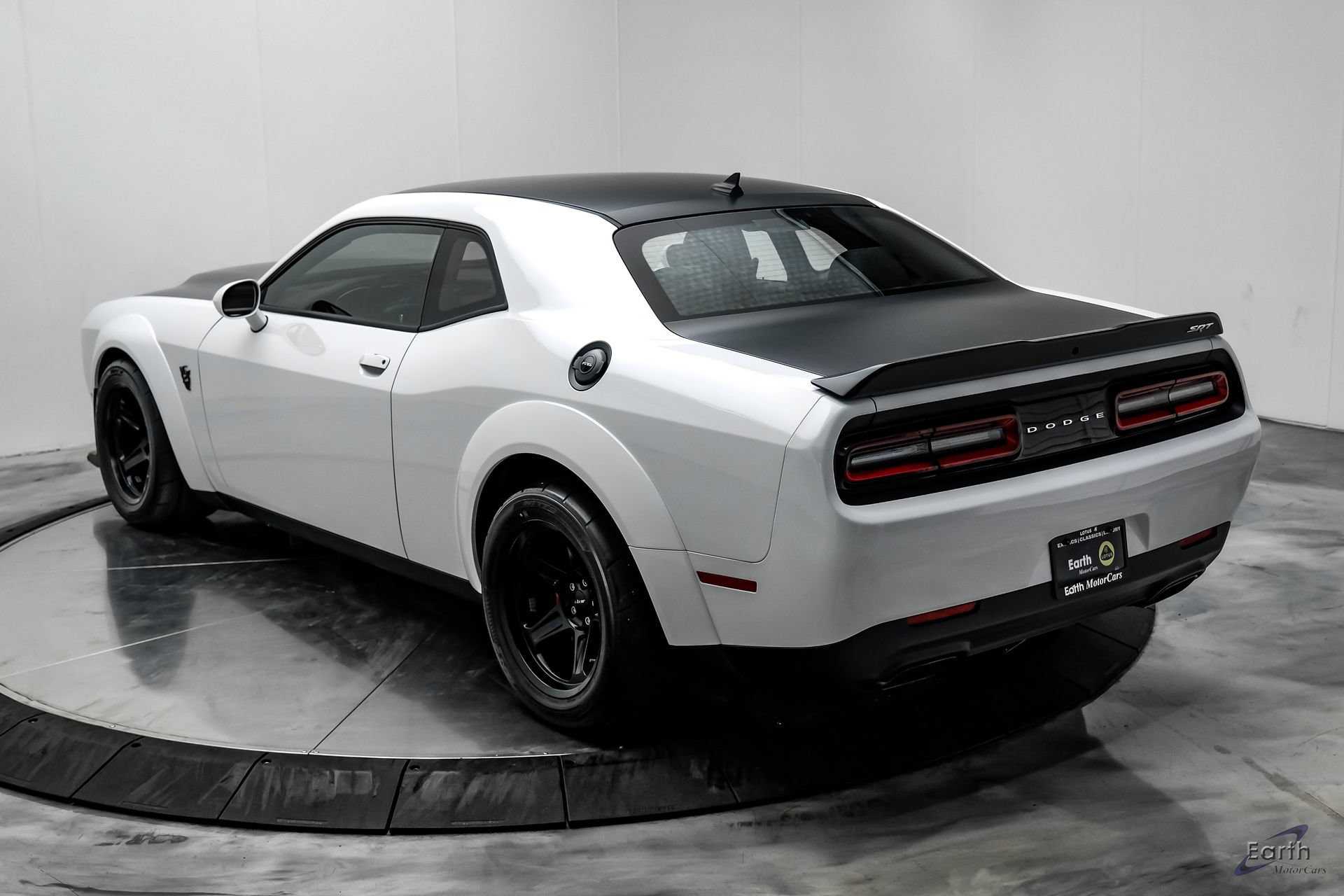 Used 2018 Dodge Challenger SRT Demon RWD image 14