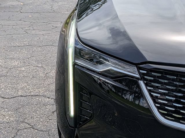 Certified 2024 Cadillac CT4 Luxury w/ Sun And Sound Package RWD image 9
