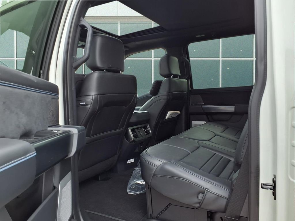 New 2025 Ford F450 Platinum AWD/4WD image 25