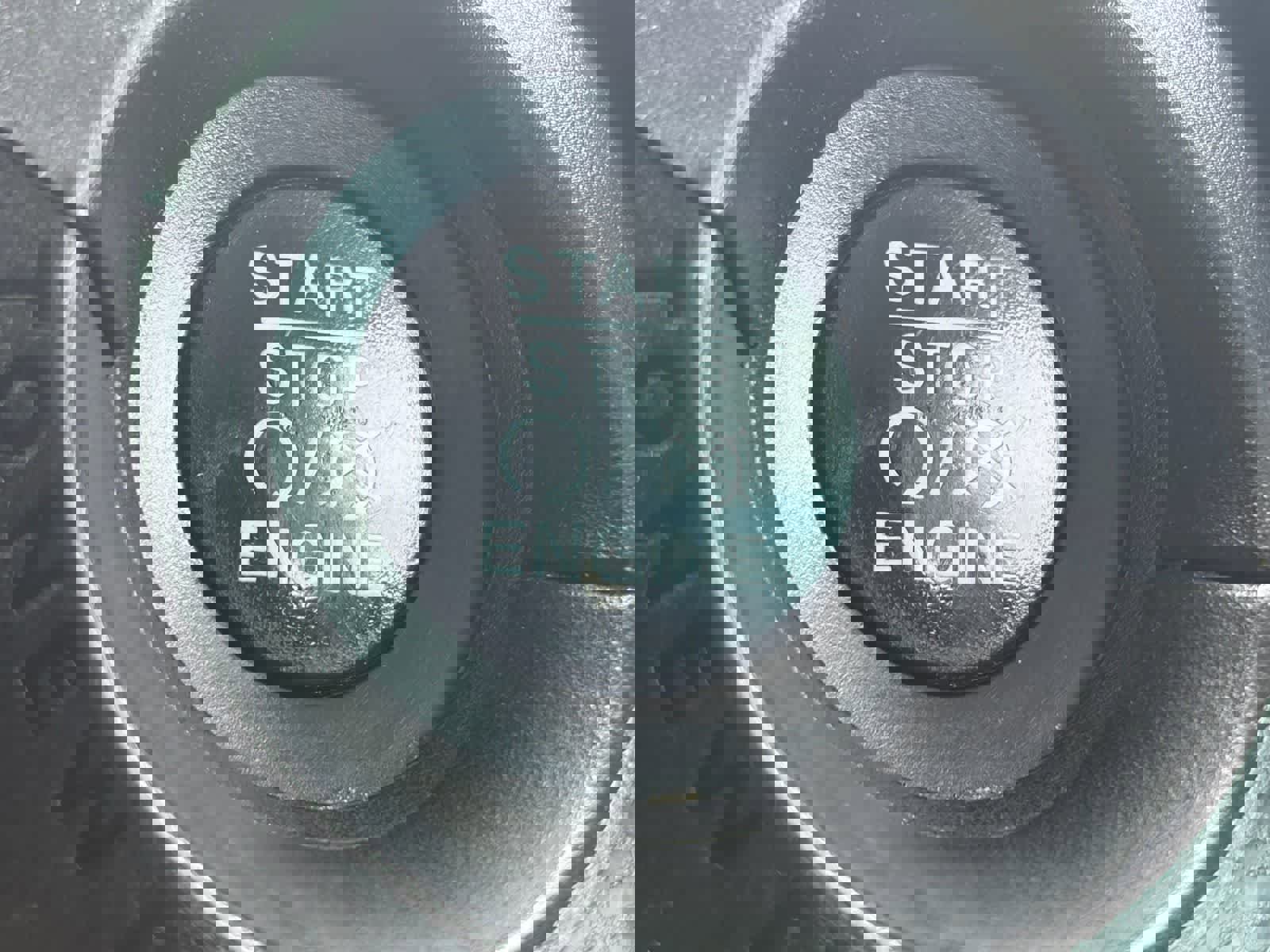 Used 2019 Jeep Renegade Latitude w/ Popular Equipment Group image 25