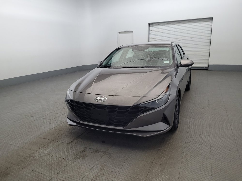 Used 2023 Hyundai Elantra SEL w/ Cargo Package FWD image 15