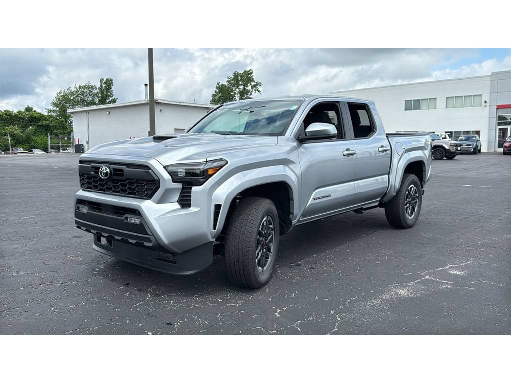 New 2026 Toyota Tacoma TRD Sport AWD/4WD image 3