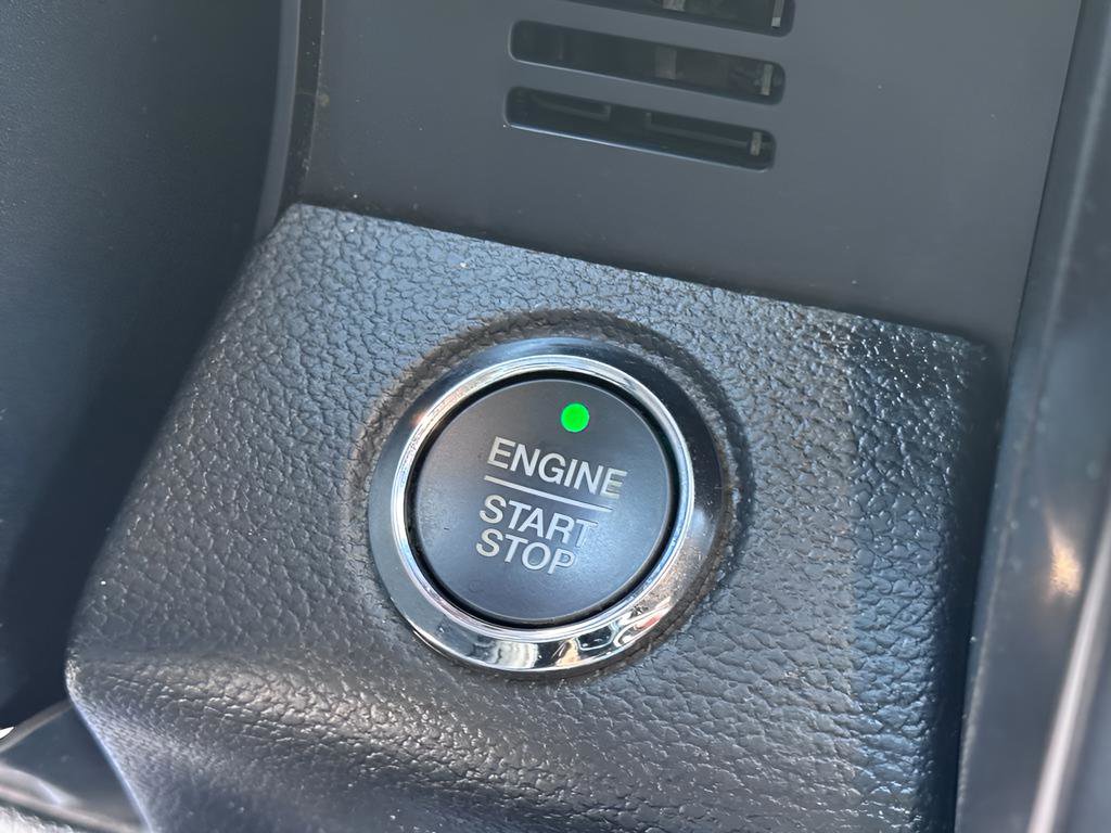 Used 2021 Ford Expedition Max Limited image 18