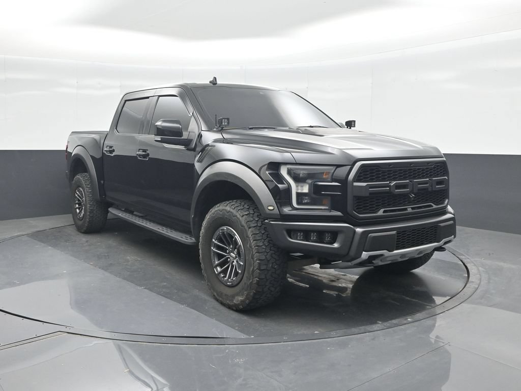 Used 2019 Ford F150 Raptor w/ Equipment Group 802A Luxury AWD/4WD image 8