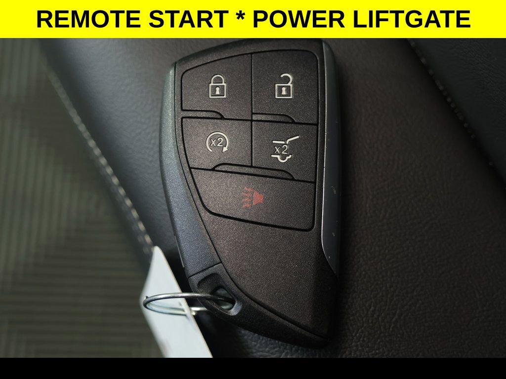 Used 2025 GMC Acadia Elevation image 7