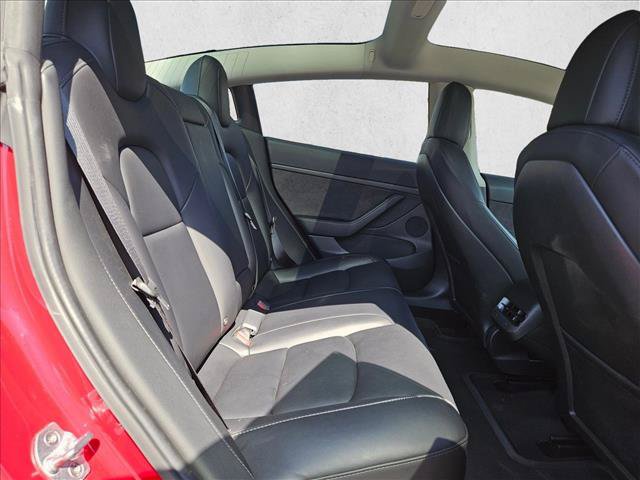 Used 2022 Tesla Model 3 Long Range AWD/4WD image 19