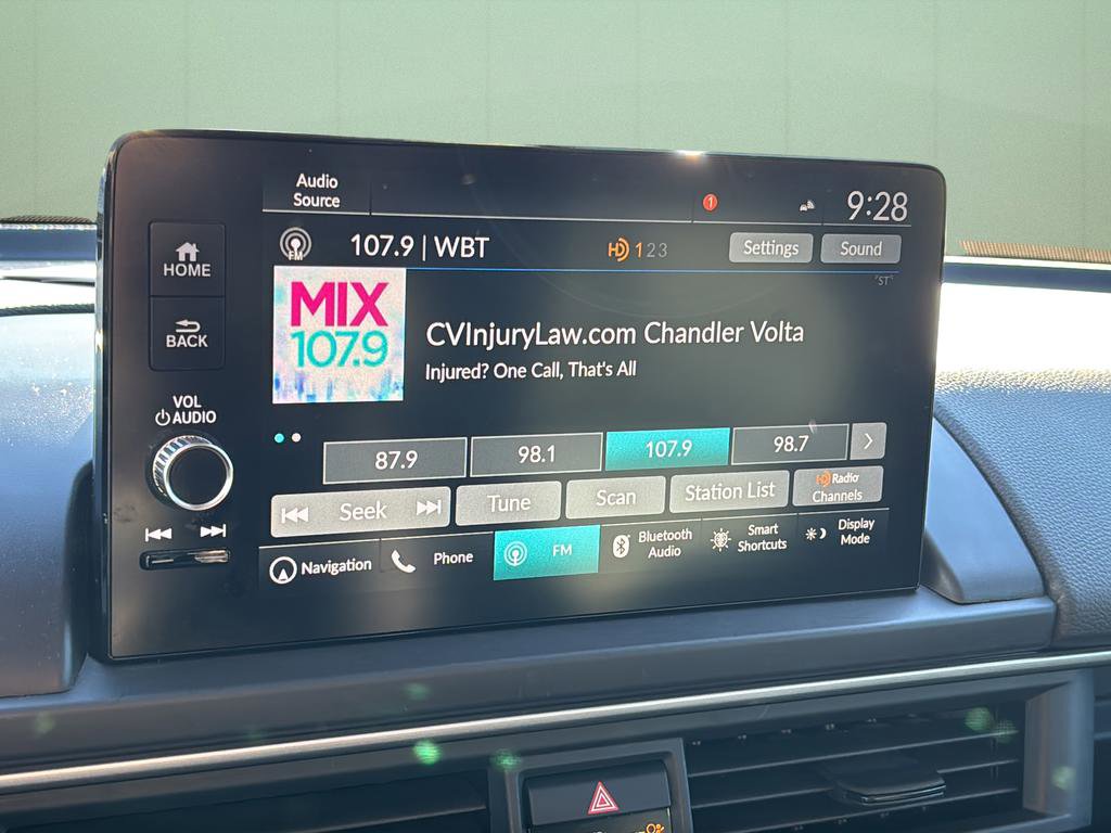 Used 2023 Honda Pilot Touring image 30