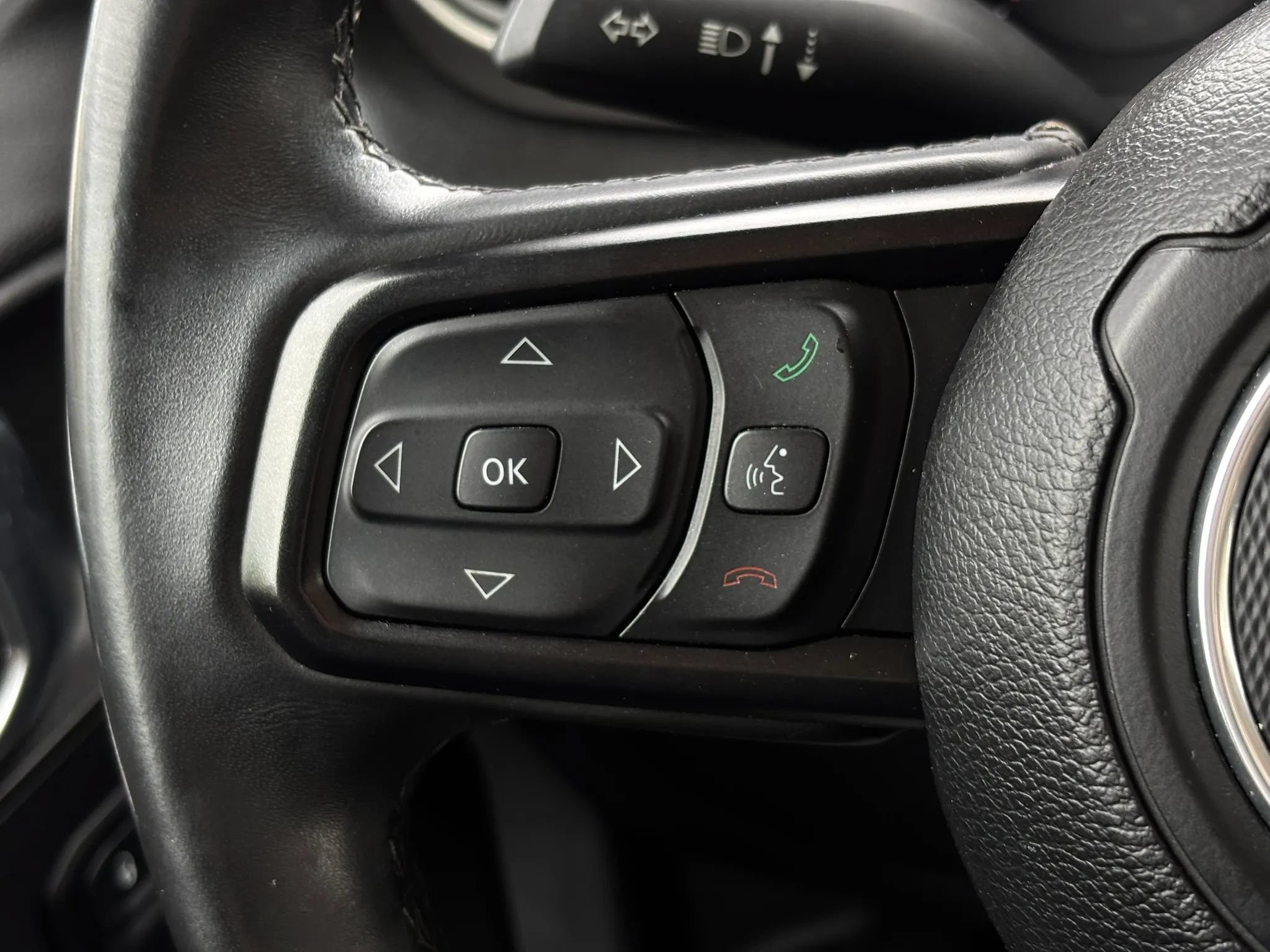Used 2019 Jeep Wrangler Unlimited Sport S AWD/4WD image 35