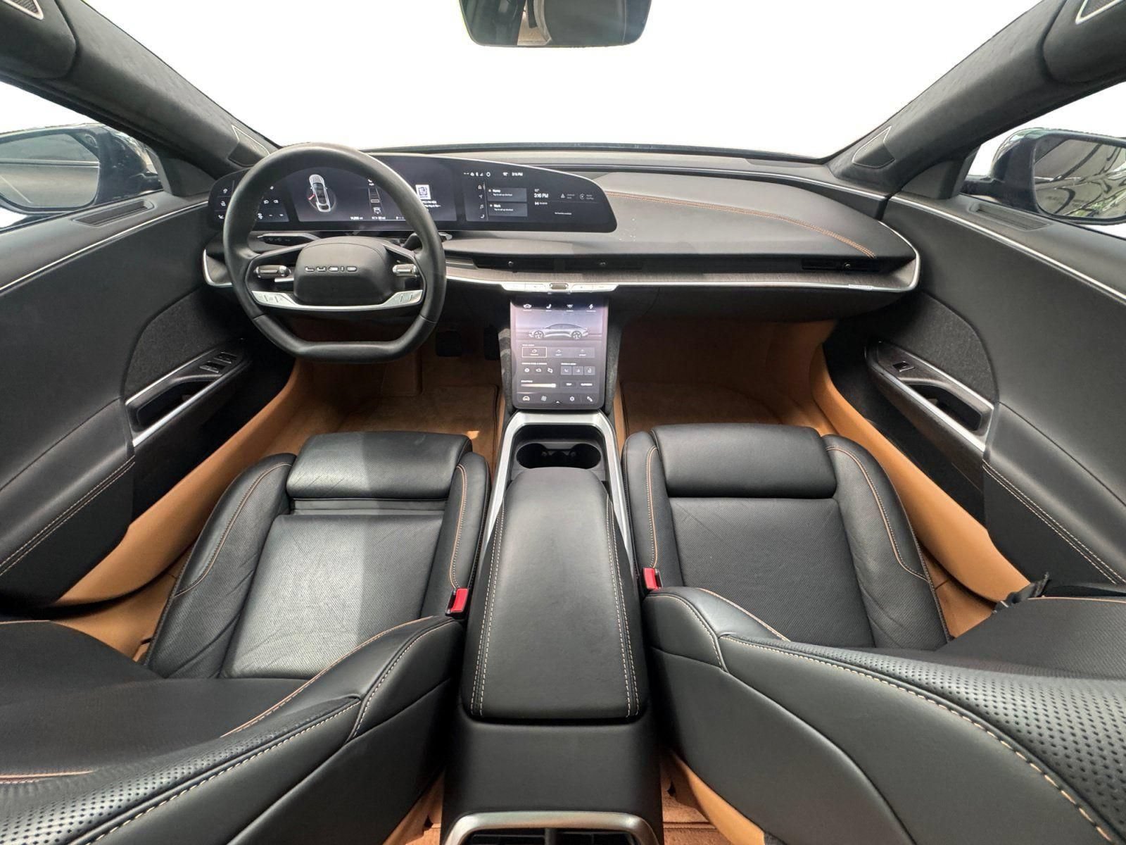 Used 2025 Lucid Air Touring AWD/4WD image 12