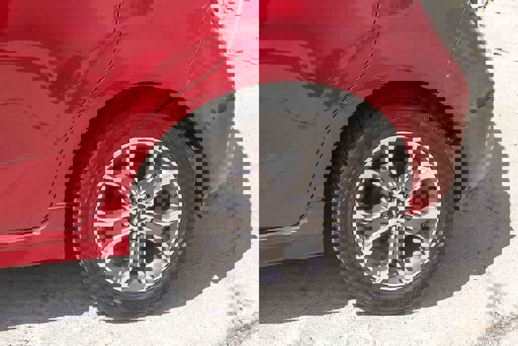 Used 2019 Chevrolet Sonic LT w/ Convenience Package image 6