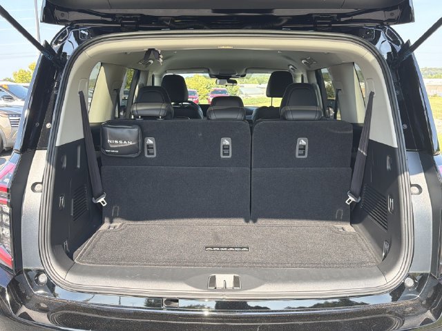 Certified 2025 Nissan Armada SV AWD/4WD image 21
