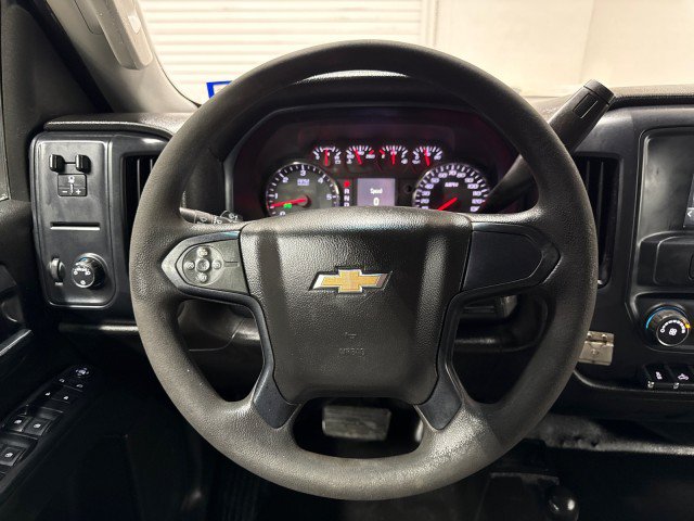 Used 2018 Chevrolet Silverado 2500 W/T w/ WT Convenience Package AWD/4WD image 17