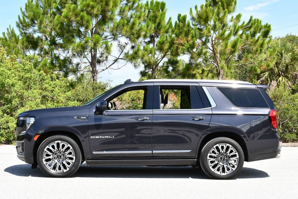 Used 2023 GMC Yukon Denali Ultimate AWD/4WD image 30