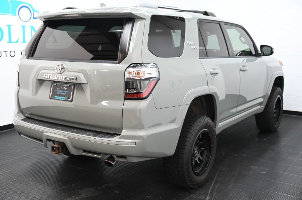 Used 2022 Toyota 4Runner TRD Sport w/ Technology Package AWD/4WD image 3
