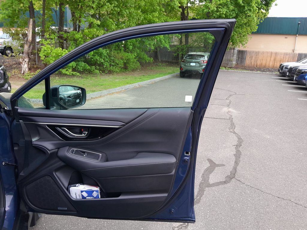 Used 2023 Subaru Outback Limited AWD/4WD image 38