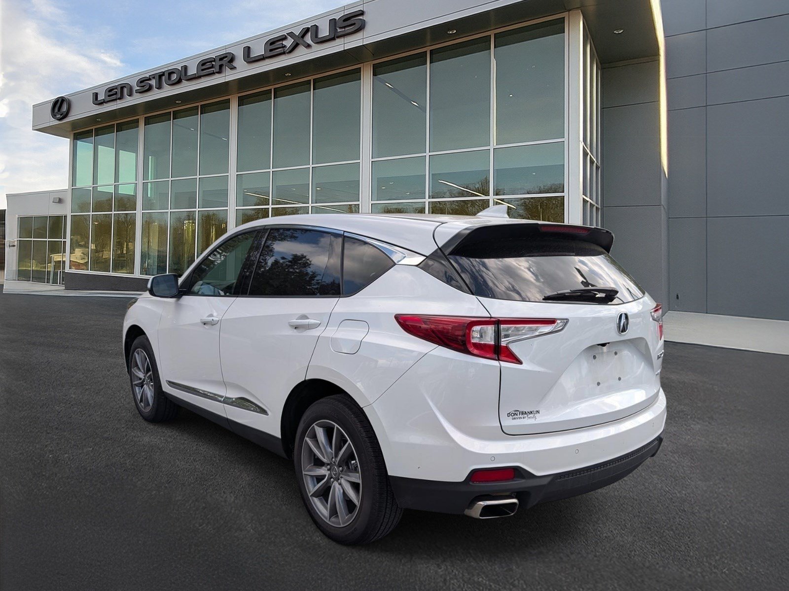 Used 2024 Acura RDX SH-AWD w/ Technology Package image 5