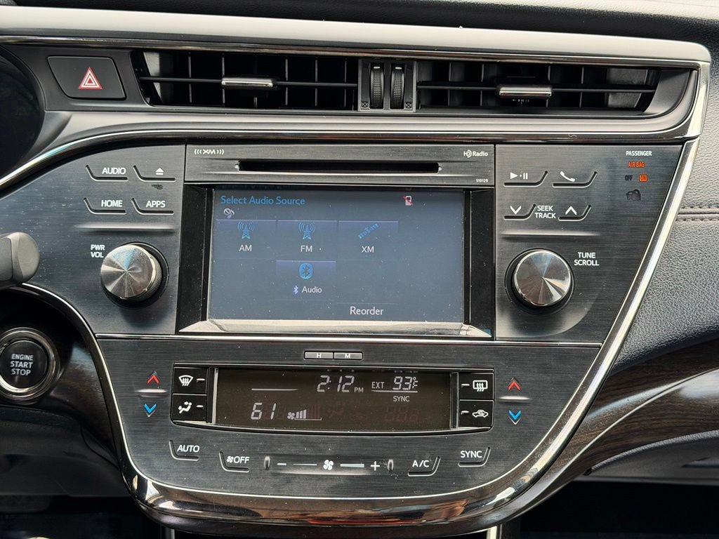 Used 2016 Toyota Avalon XLE Plus FWD image 20