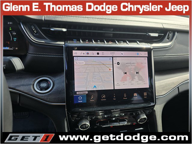 Certified 2023 Jeep Grand Cherokee Overland AWD/4WD image 14