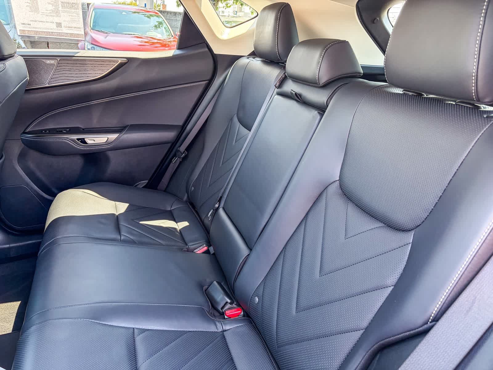 Used 2025 Lexus NX 450h+ AWD w/ Accessory Package (Z2) image 17