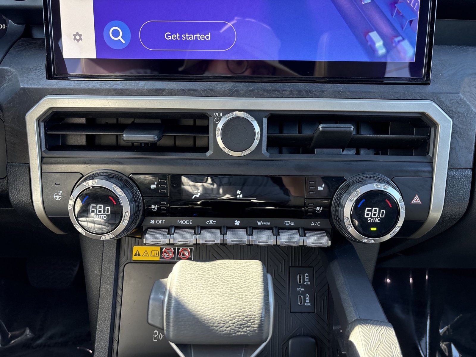 Used 2024 Toyota Tacoma Limited AWD/4WD image 20