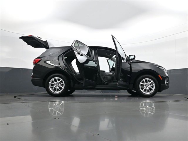 Used 2024 Chevrolet Equinox LT image 33